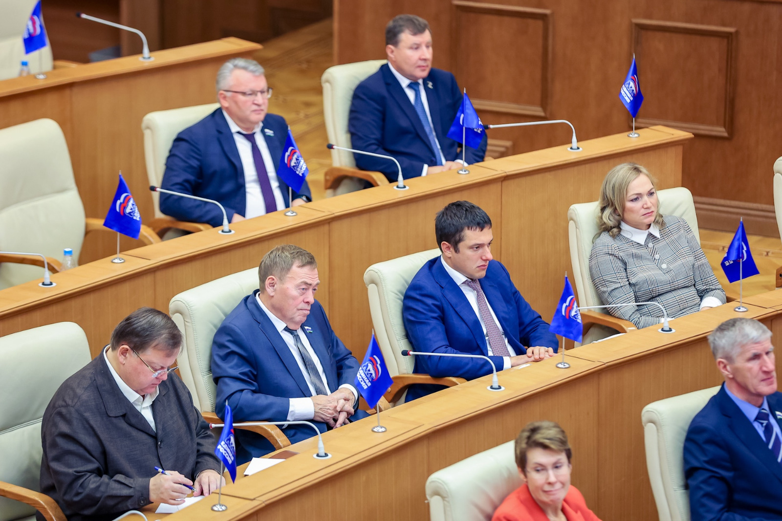 Проект бюджета социального развития Свердловской области принят в первом чтении